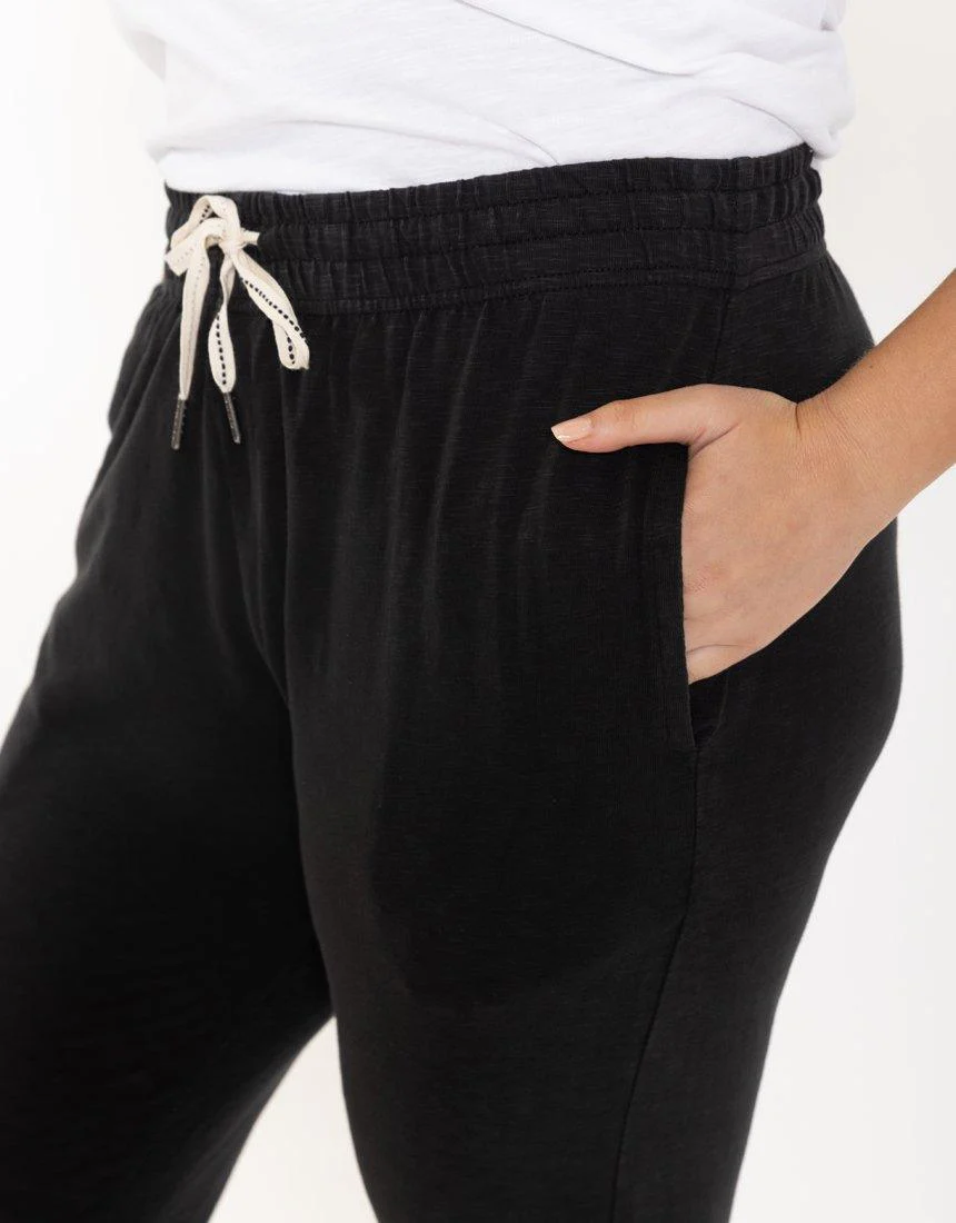 3/4 Brunch Pants - Black - Image 10