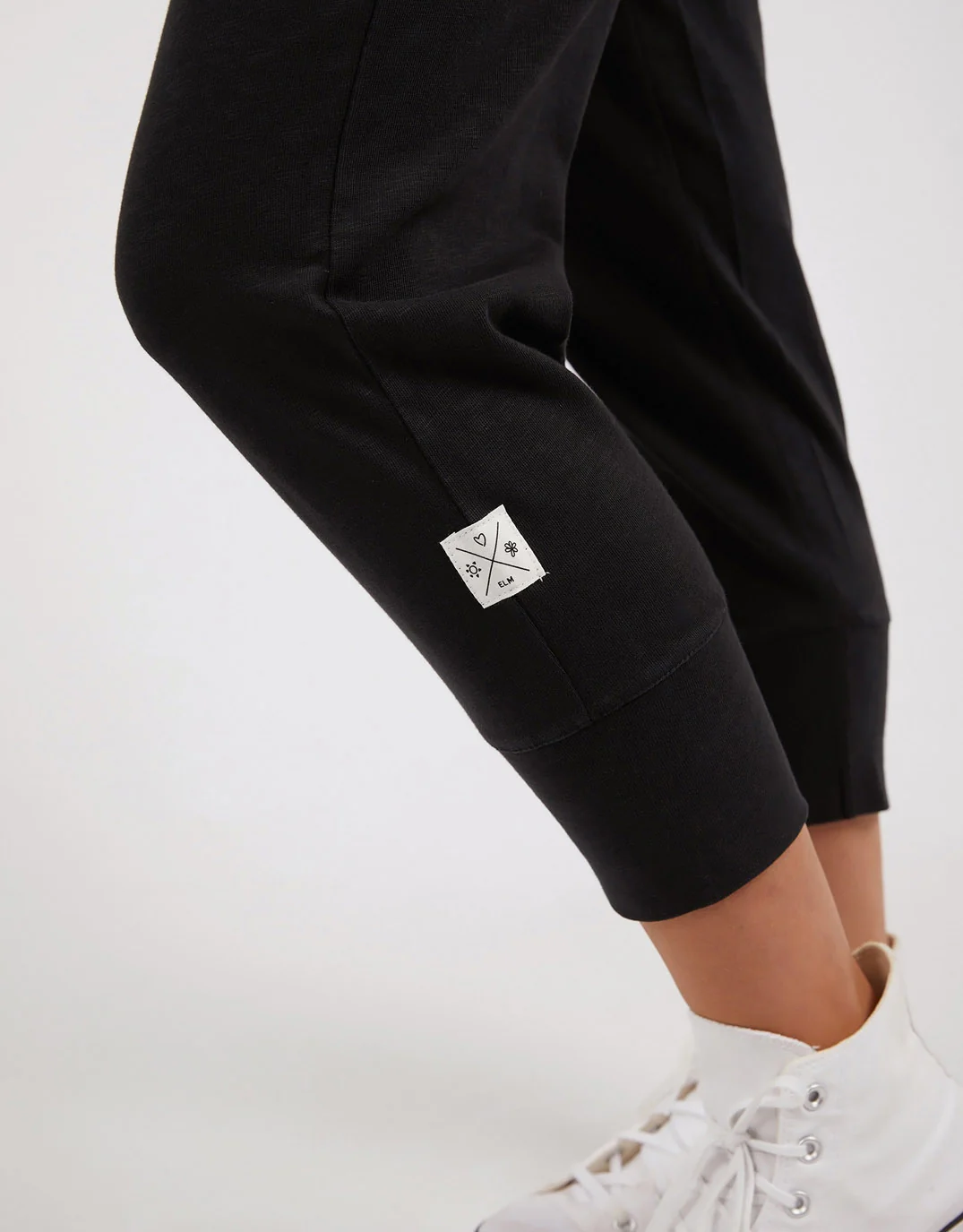 3/4 Brunch Pants - Black - Image 12