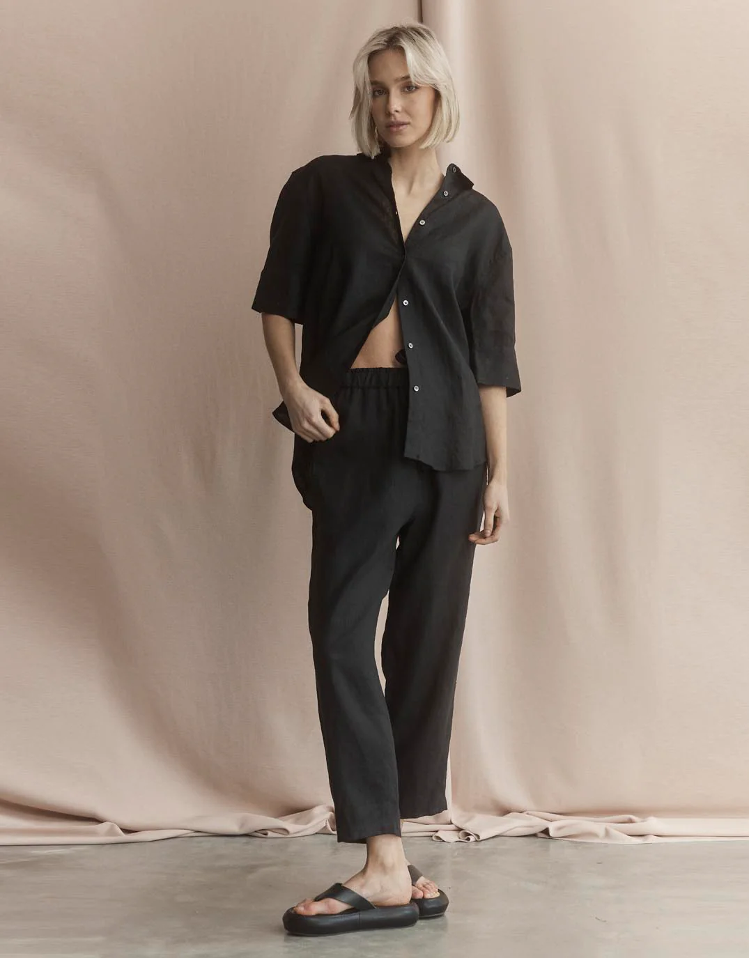 Abigail Linen Pant - Black - Image 4