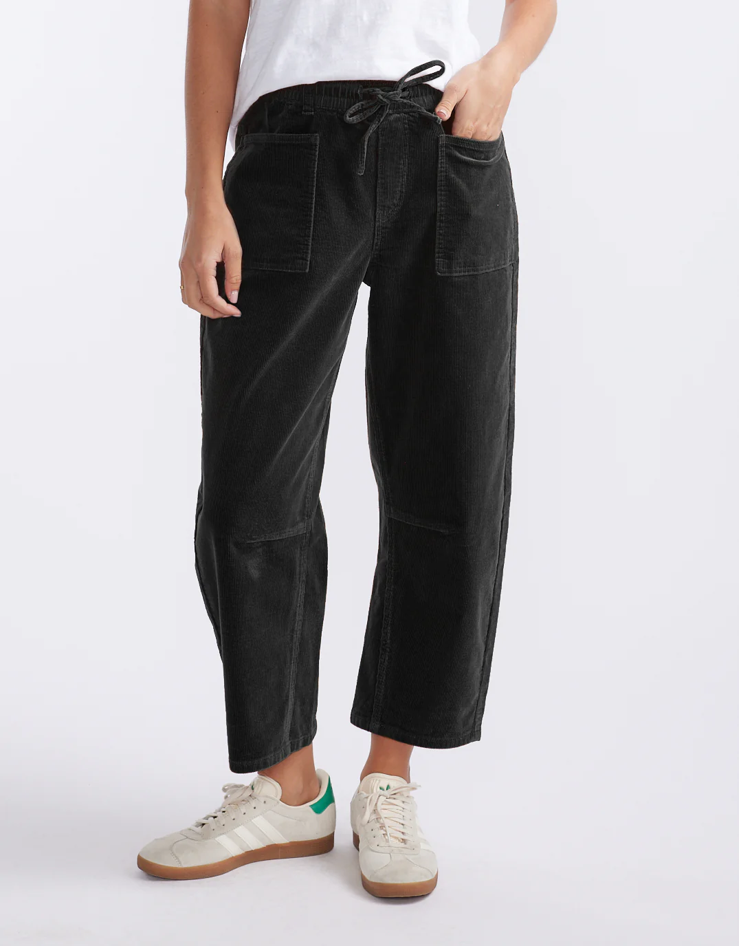 Cord Leo Barrel Jean - Black