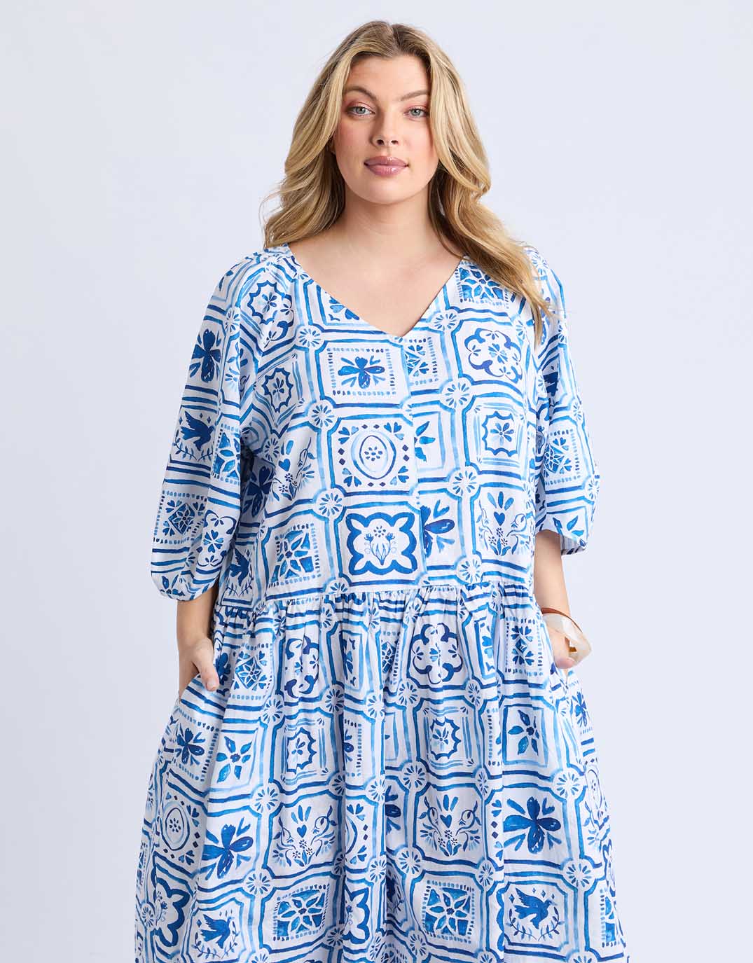 Dolce Tile Midi Dress - Ocean Tile Print - Image 4