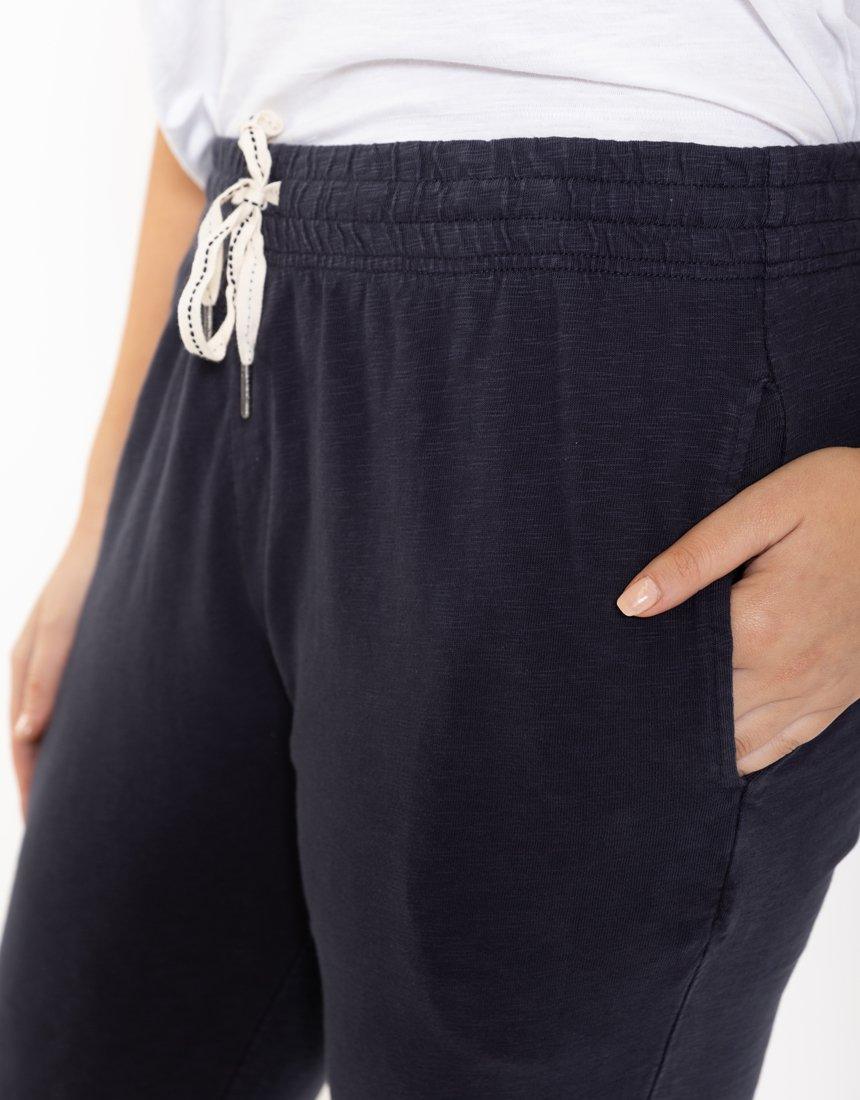3/4 Brunch Pants - Navy - Image 10