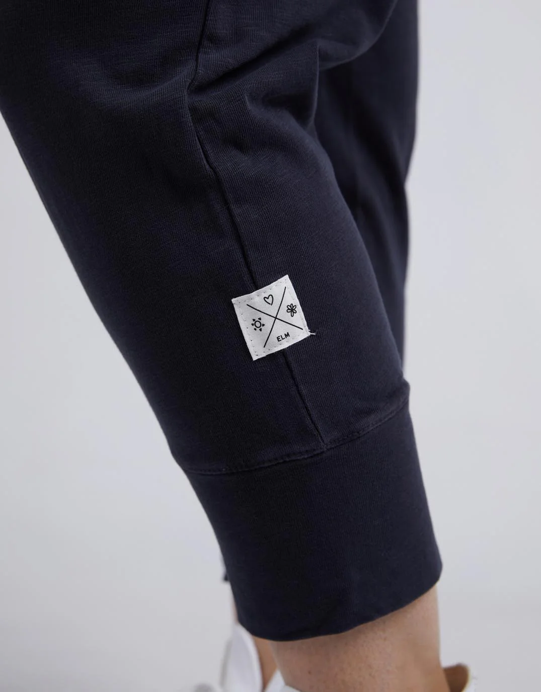 3/4 Brunch Pants - Navy - Image 12