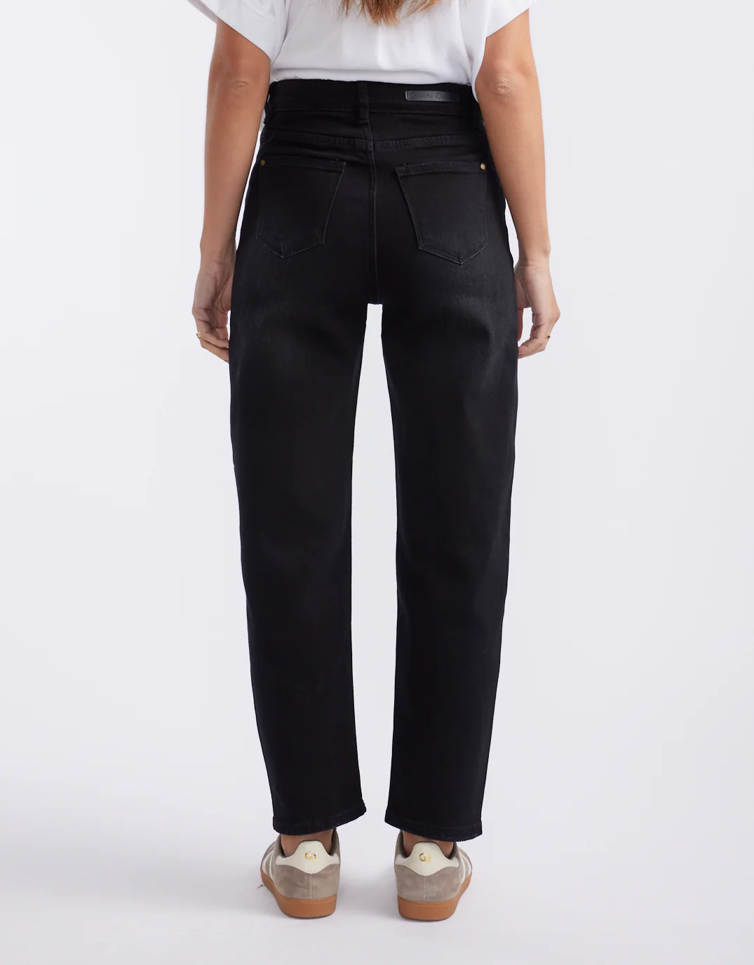 Harper Stretch Mum Barrel Jean - Black - Image 5