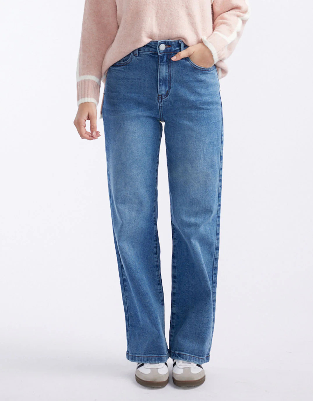 Marlowe Stretch Straight Leg Jean - Mid Wash