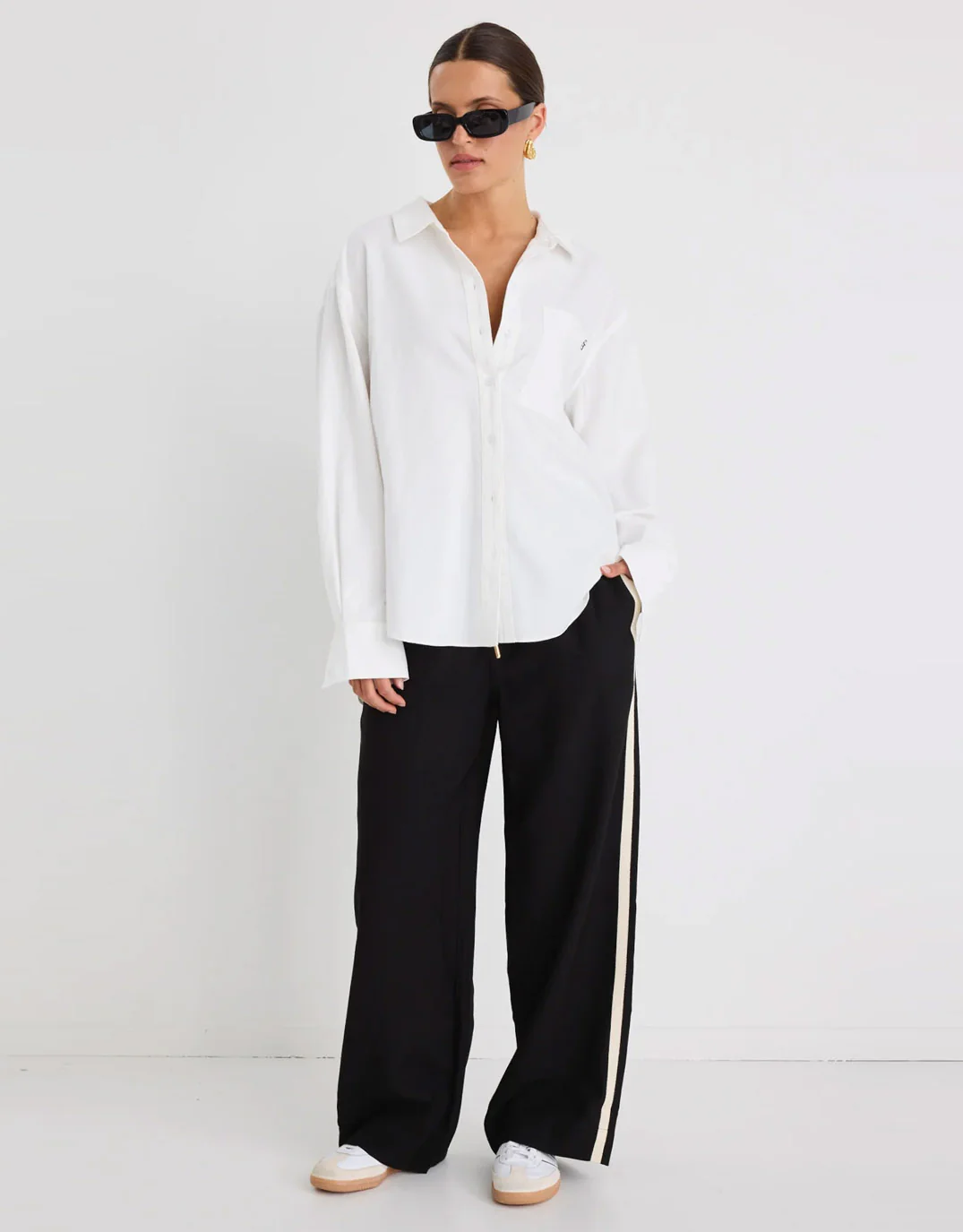 Signature Oxford Oversized Shirt - Ivory - Image 5