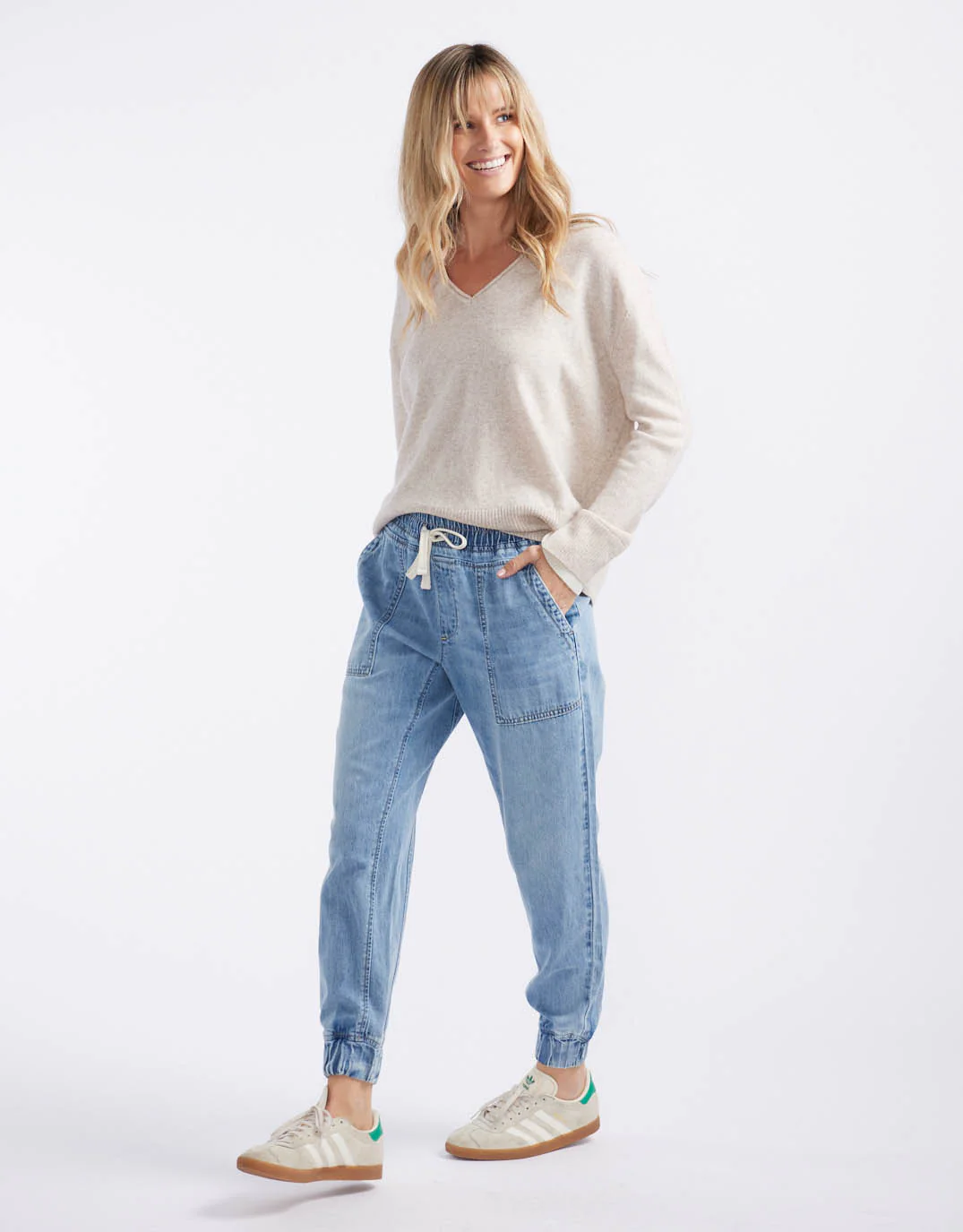 Weekend Utility Pants - Mid Wash - Image 2